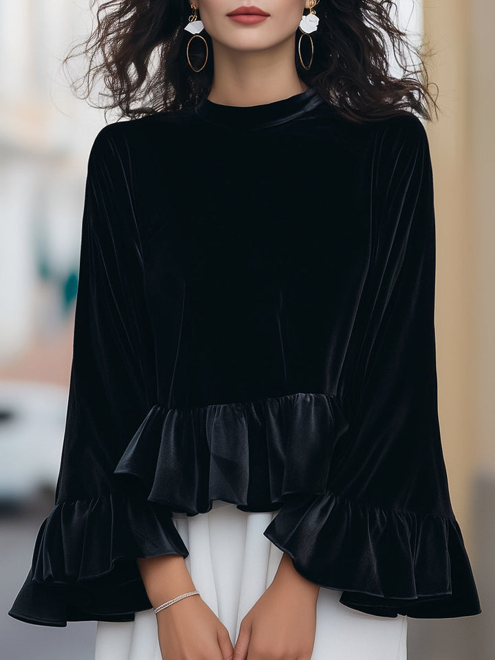 Velvet Bluse med Flæsekant til Kvinder