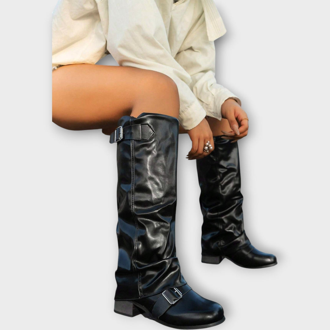 Knee-high boots with buckles for women