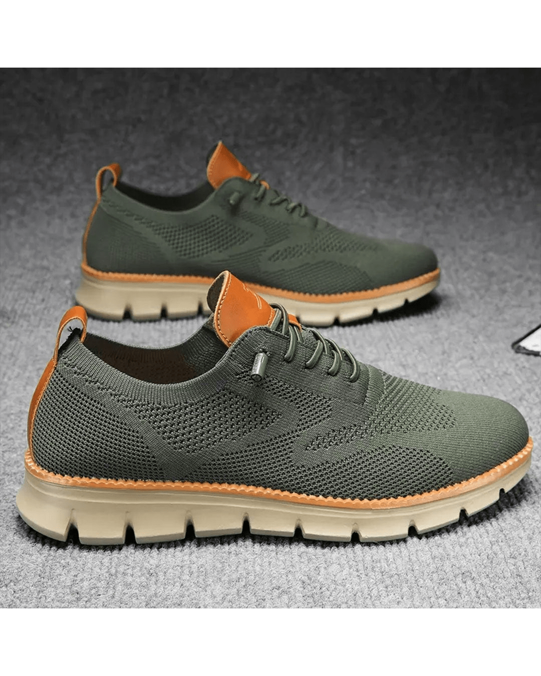 Men's Lightweight Everyday Sneakers with Cushioned Sole