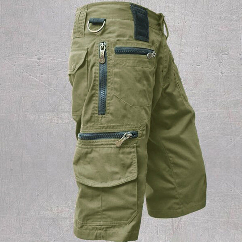 Practical cargo shorts for men