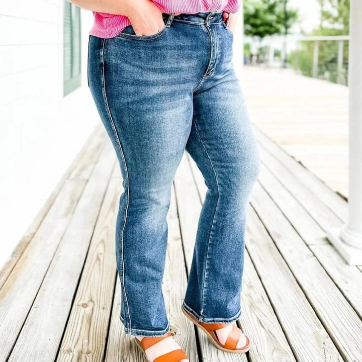 Højtaljede Jeans Med Bootcut Pasform