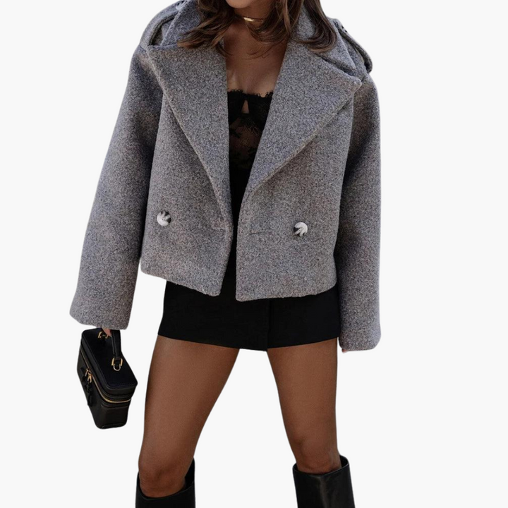 Short leather jacket for women