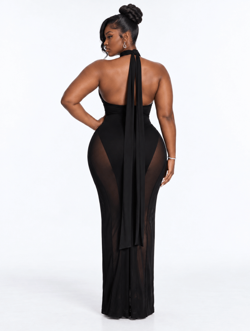 Figure-hugging maxi dress with an hourglass design for women