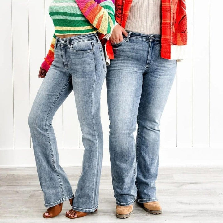 Højtaljede Jeans Med Bootcut Pasform