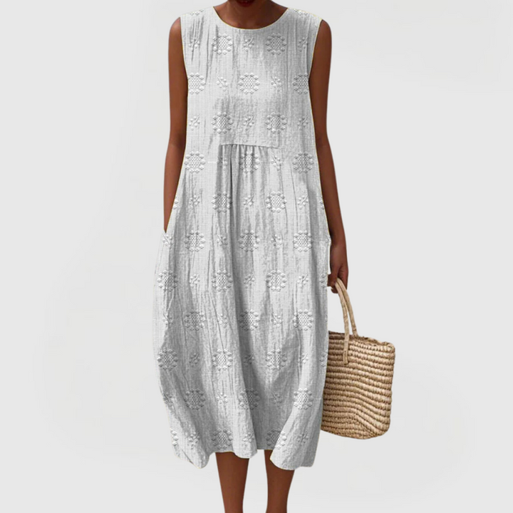 Elegant dress with pockets for women