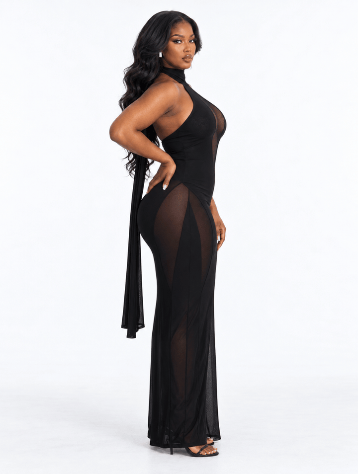 Figure-hugging maxi dress with an hourglass design for women
