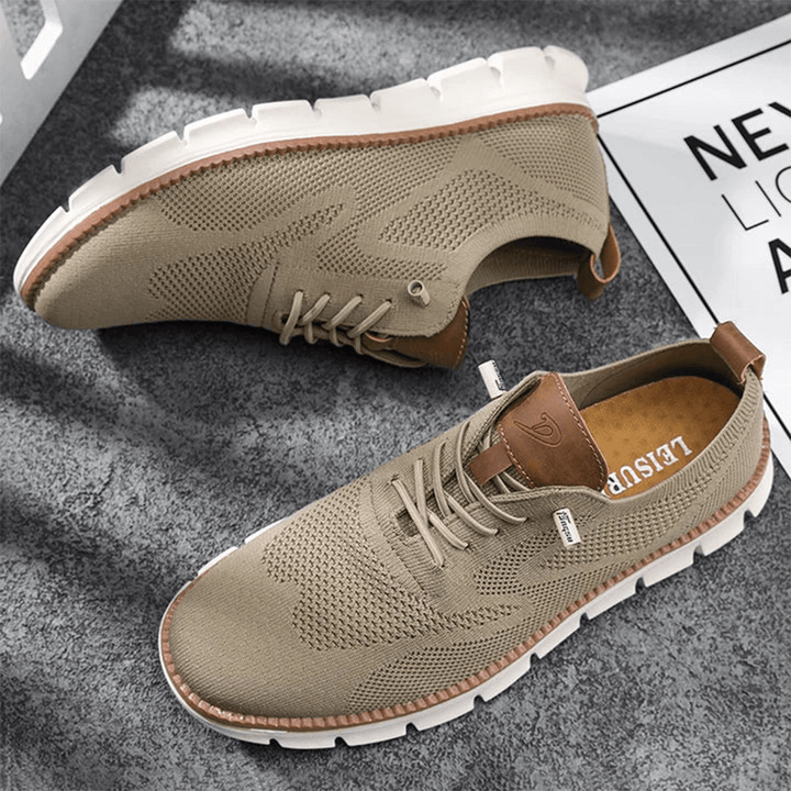 Men's Lightweight Everyday Sneakers with Cushioned Sole