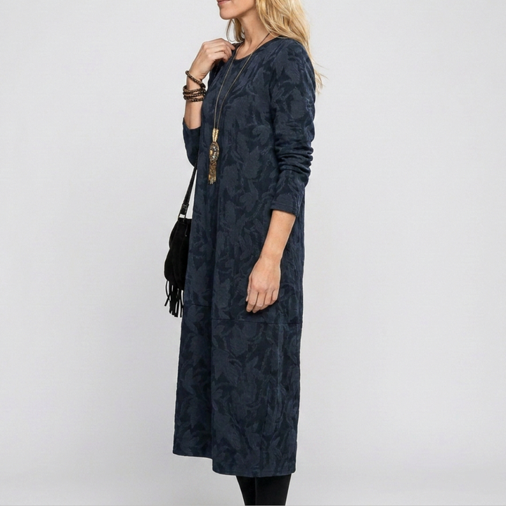 Long-sleeved dress for women