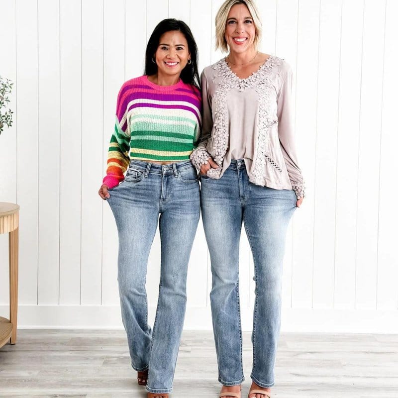 Højtaljede Jeans Med Bootcut Pasform