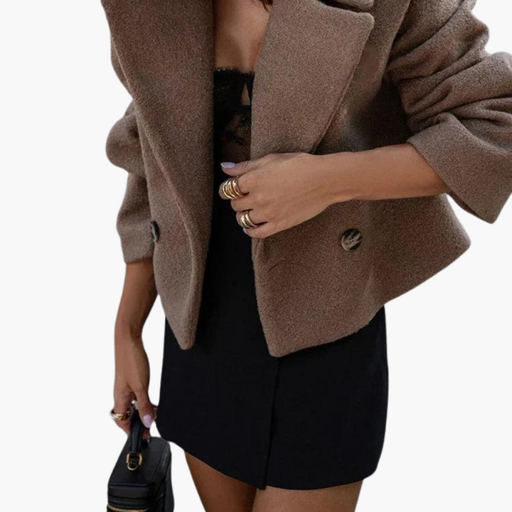 Short leather jacket for women
