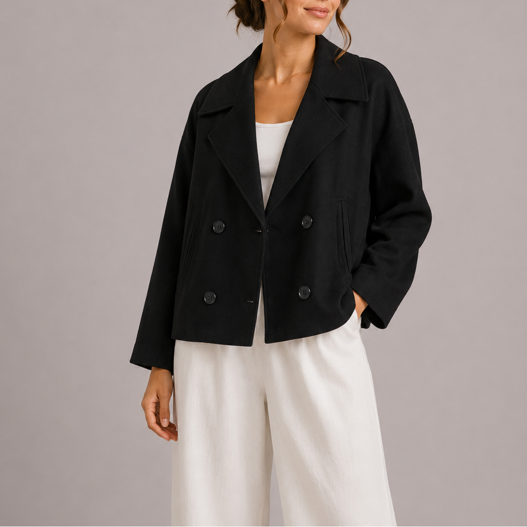 Figure-hugging minimalist jacket for women