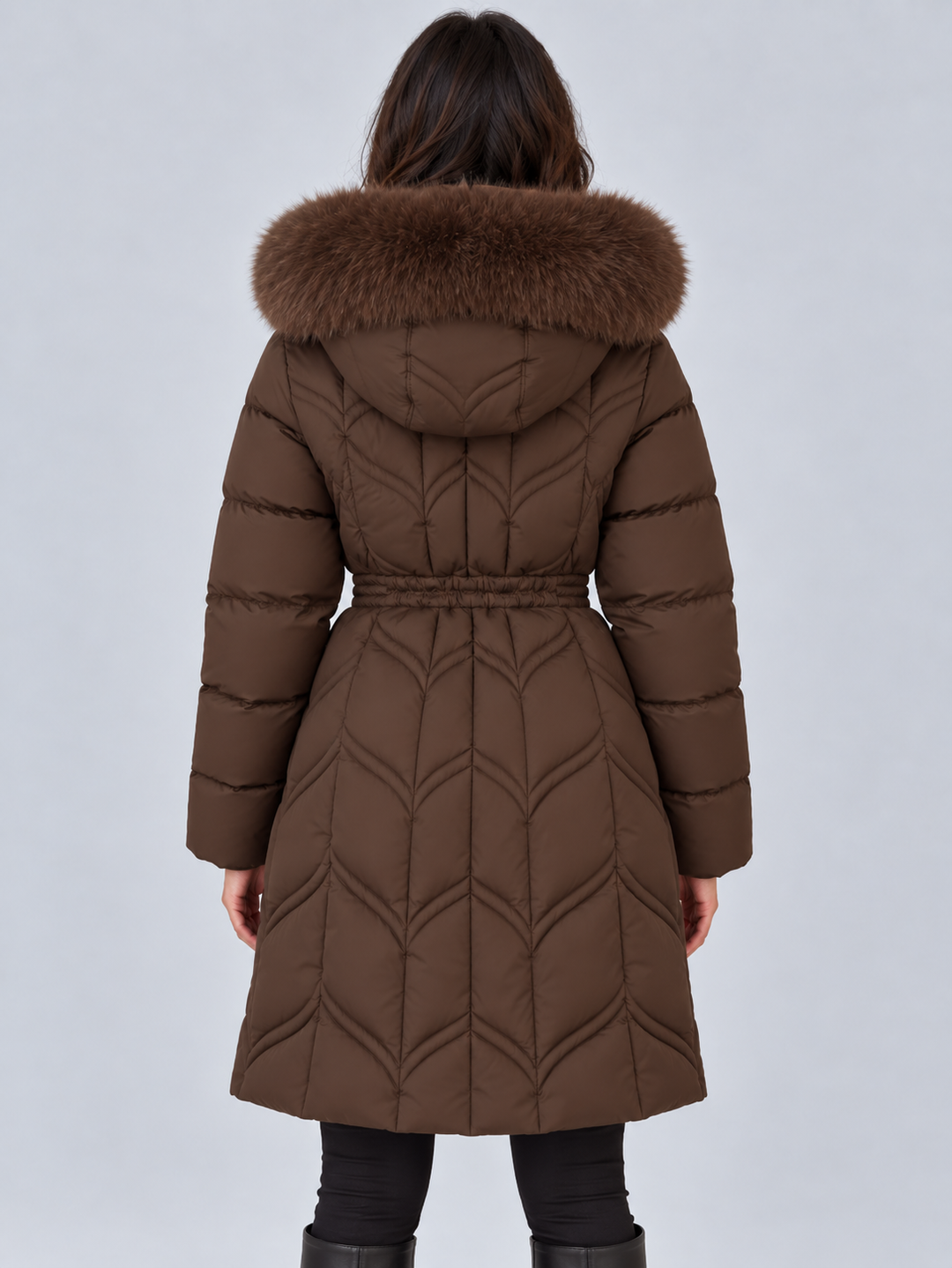 Women's jacket with a hood and fur details