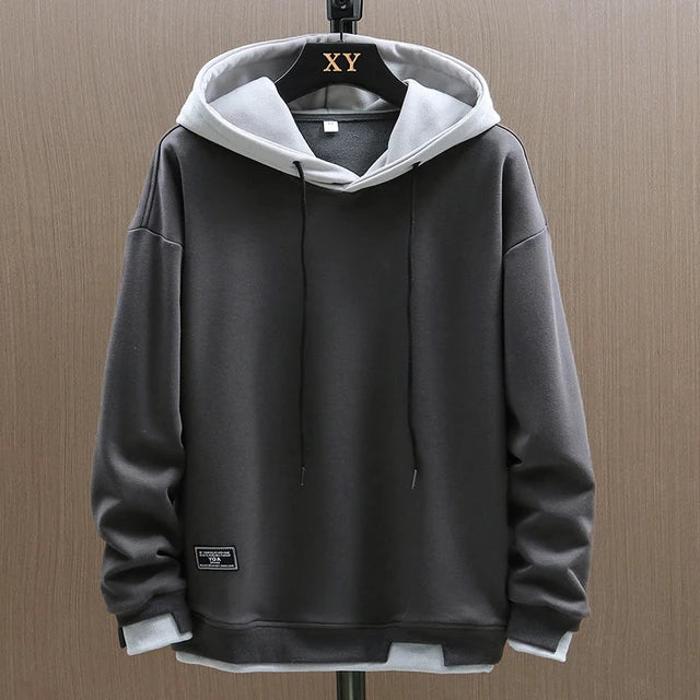 Men's hoodie with drawstring closure