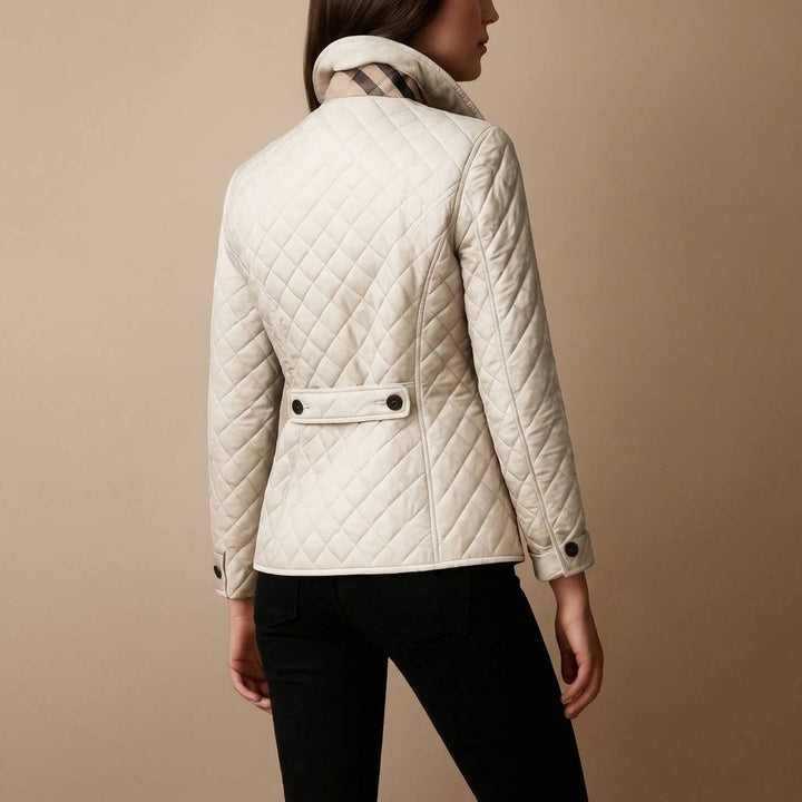 Lightweight quilted jacket for women