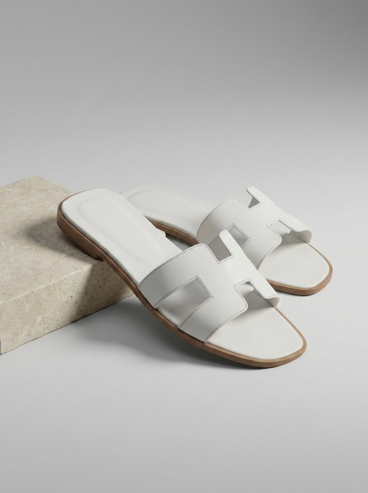 Flade Sandaler Med Bred Rem