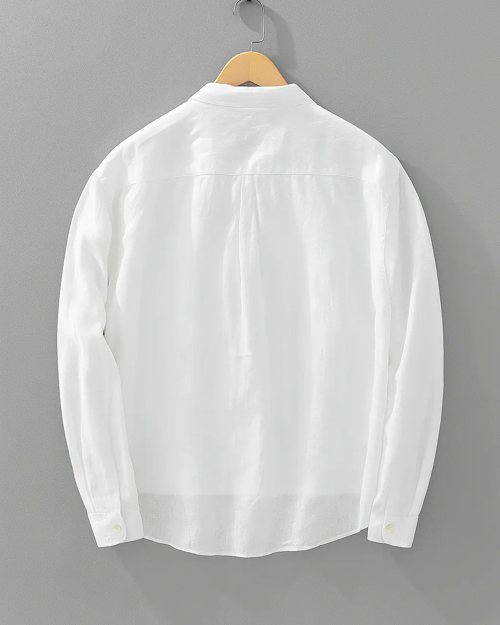 Relaxed popover shirt with chest pocket for men