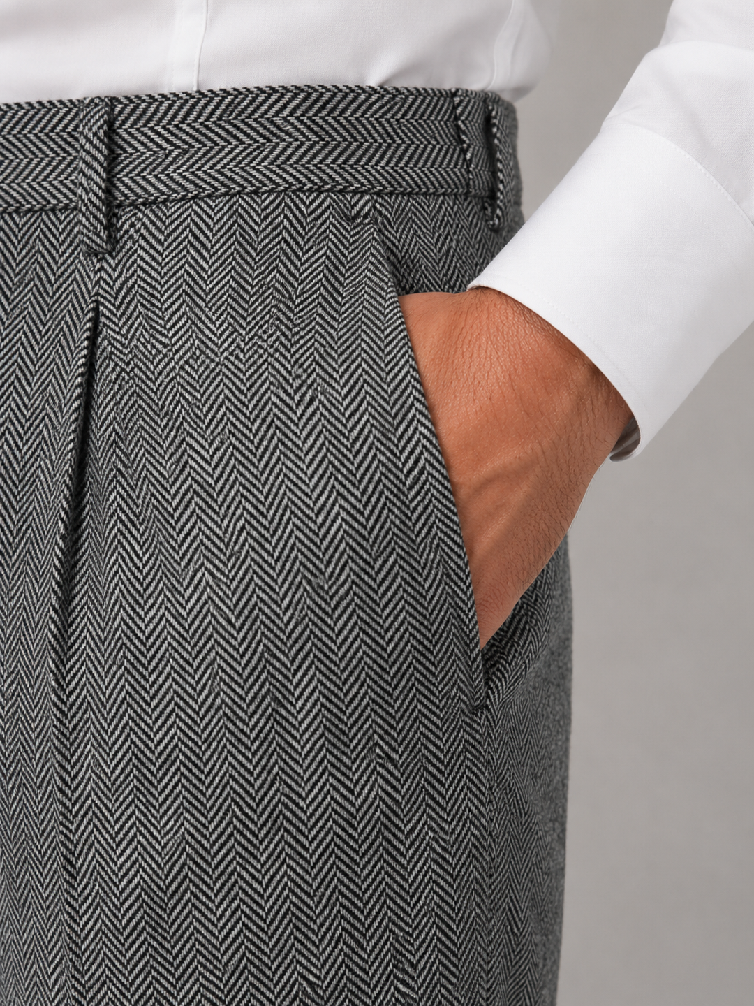 Men's Pleated Herringbone Trousers
