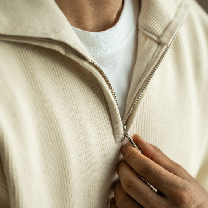Men's Textured Half-Zip Pullover with Ribbed Trims
