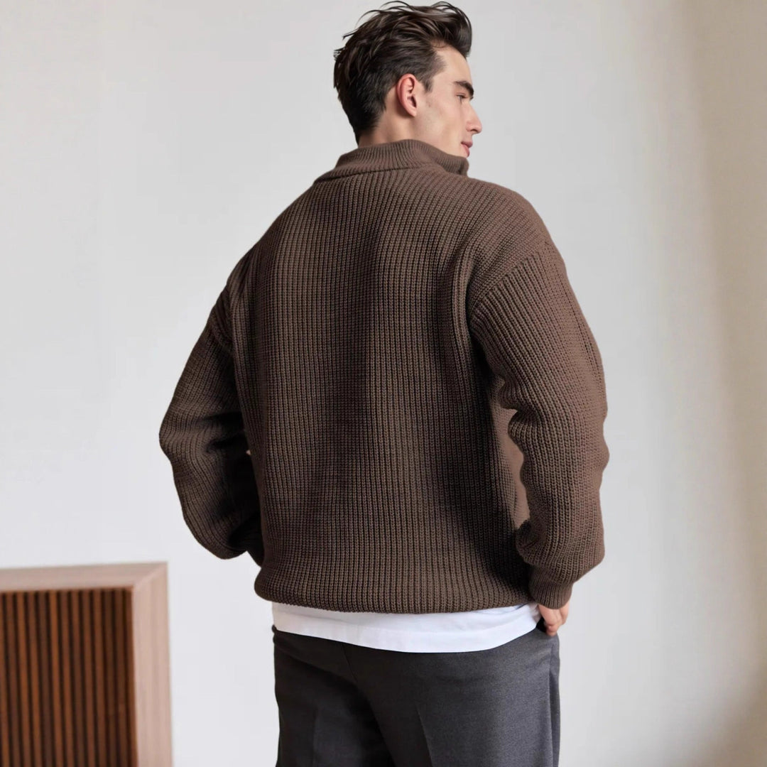 Men's Textured Half-Zip Pullover with Ribbed Trims
