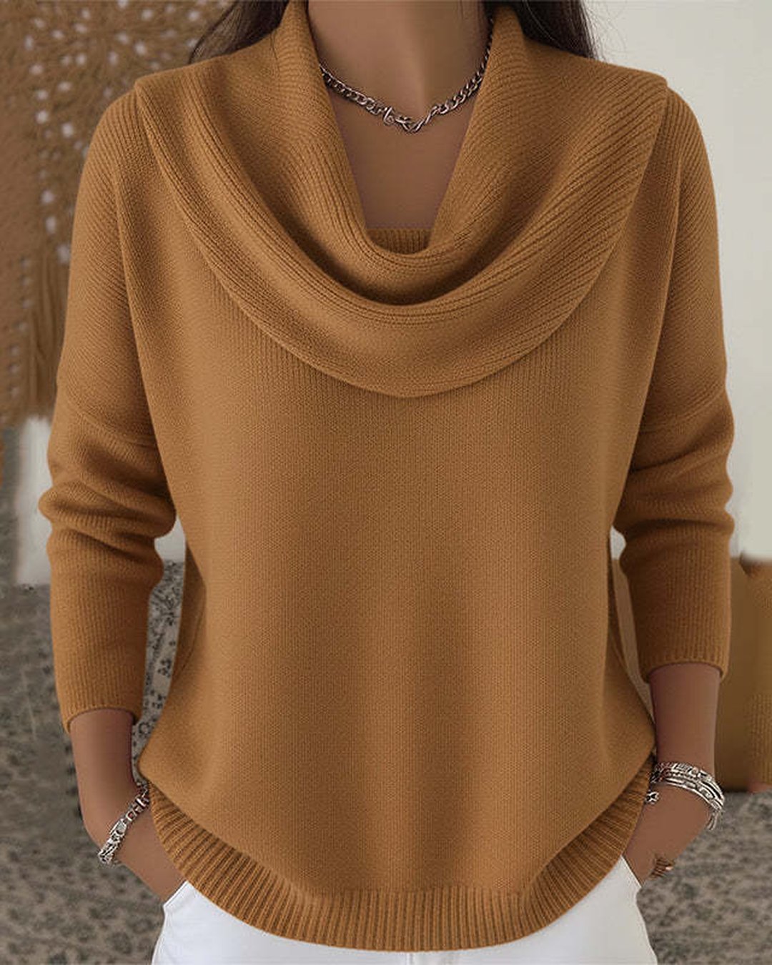 Strik sweater til kvinder med vandfaldshals