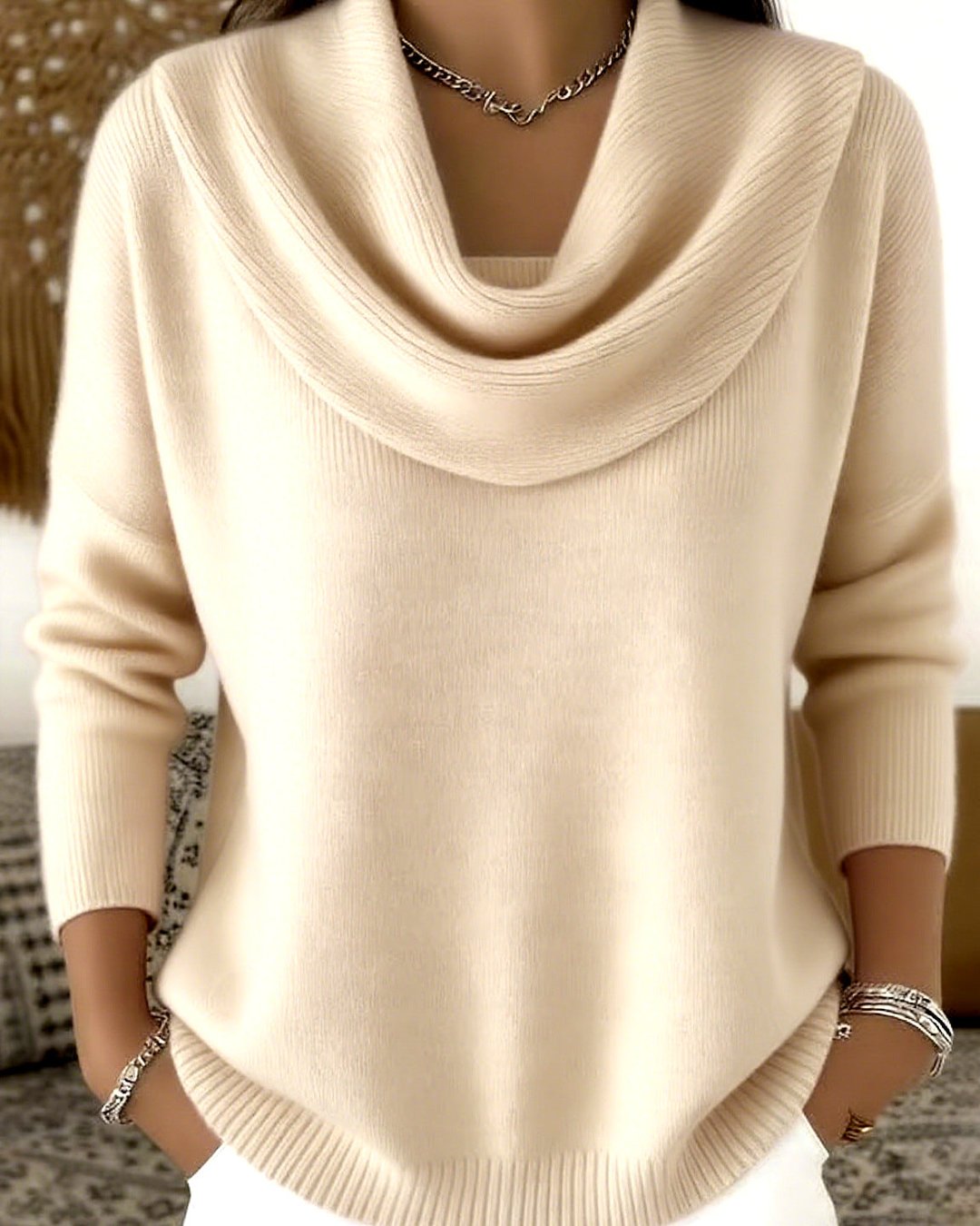 Strik sweater til kvinder med vandfaldshals