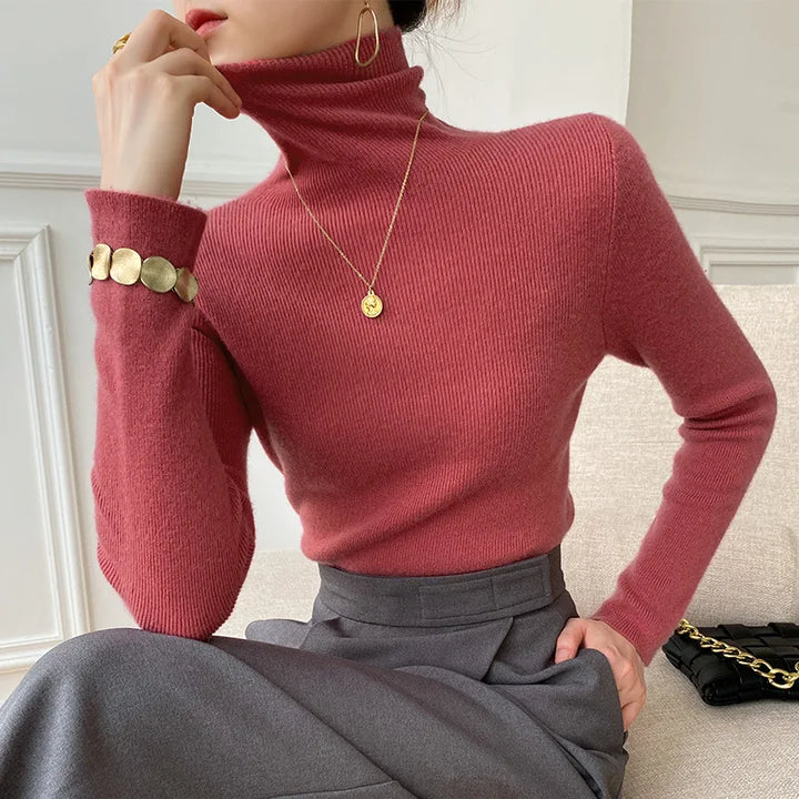 Turtleneck sweater for women