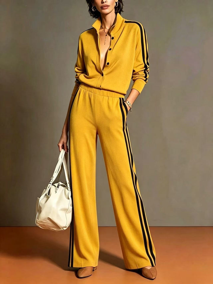 Top with Simple Buttons and Wide-Leg Pants for Women
