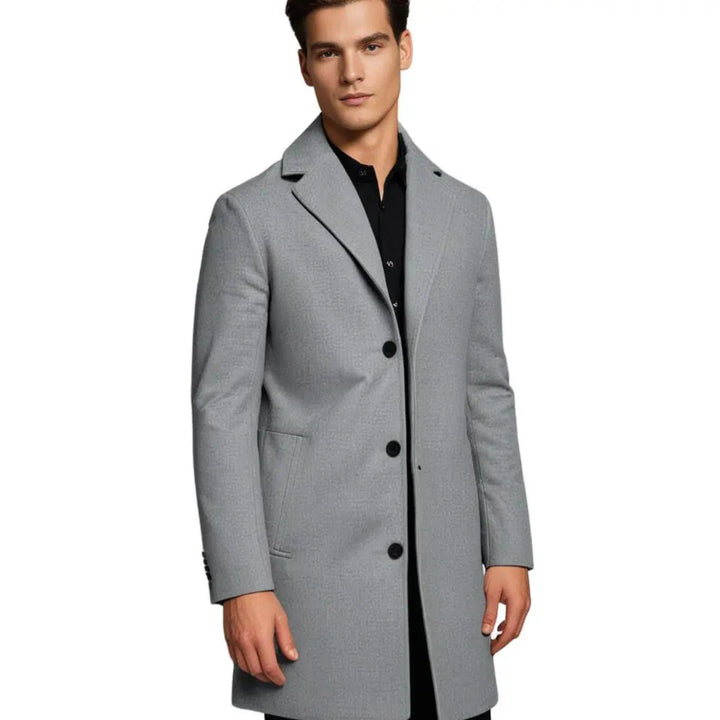 Men’s long coat with buttons