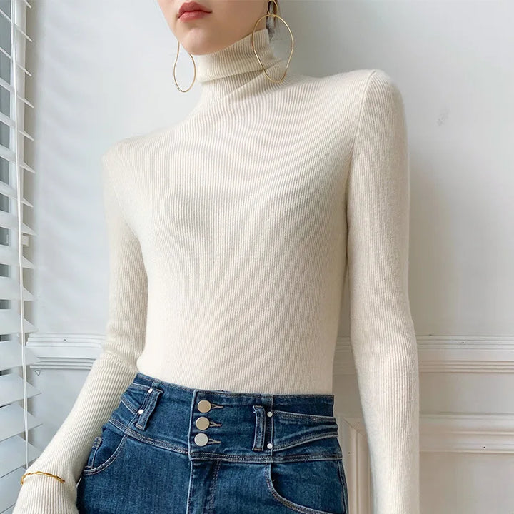 Turtleneck sweater for women