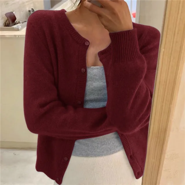 Soft knitted cardigan for women