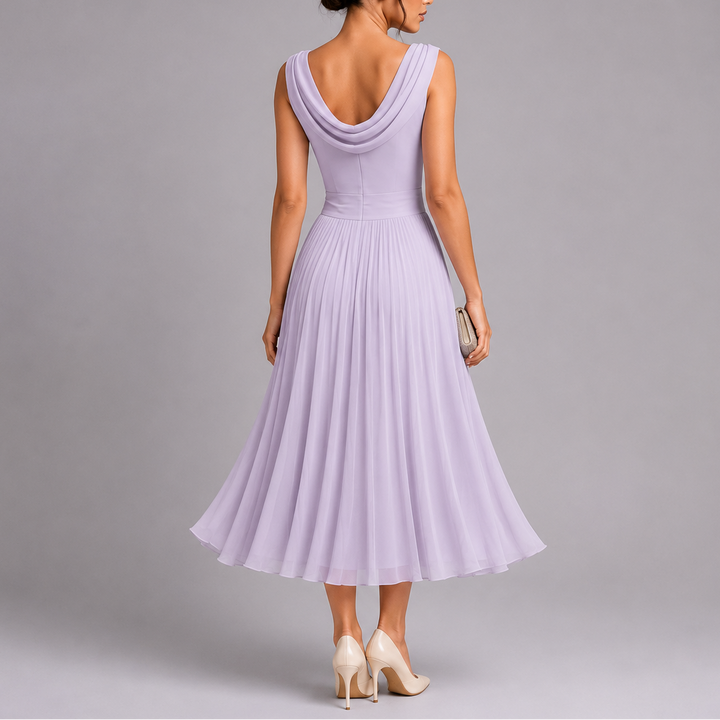 Elegant pleated midi dress for women