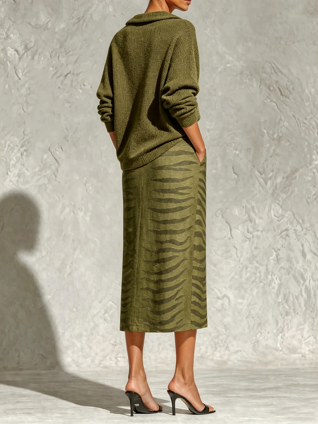 Striktop and Midiner Skirt for Women