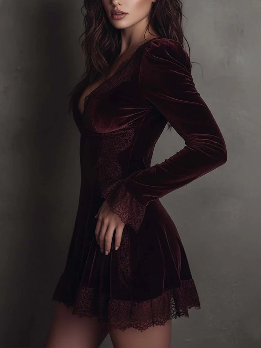Women's mini dress with lace trim