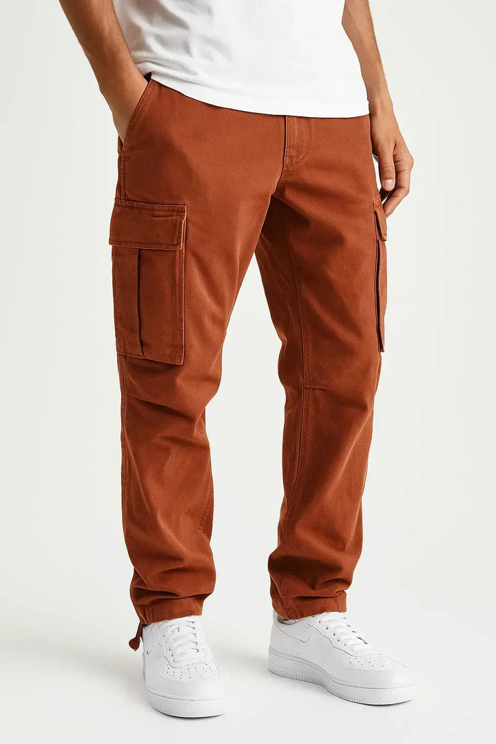 Men’s cargo trousers with side pockets