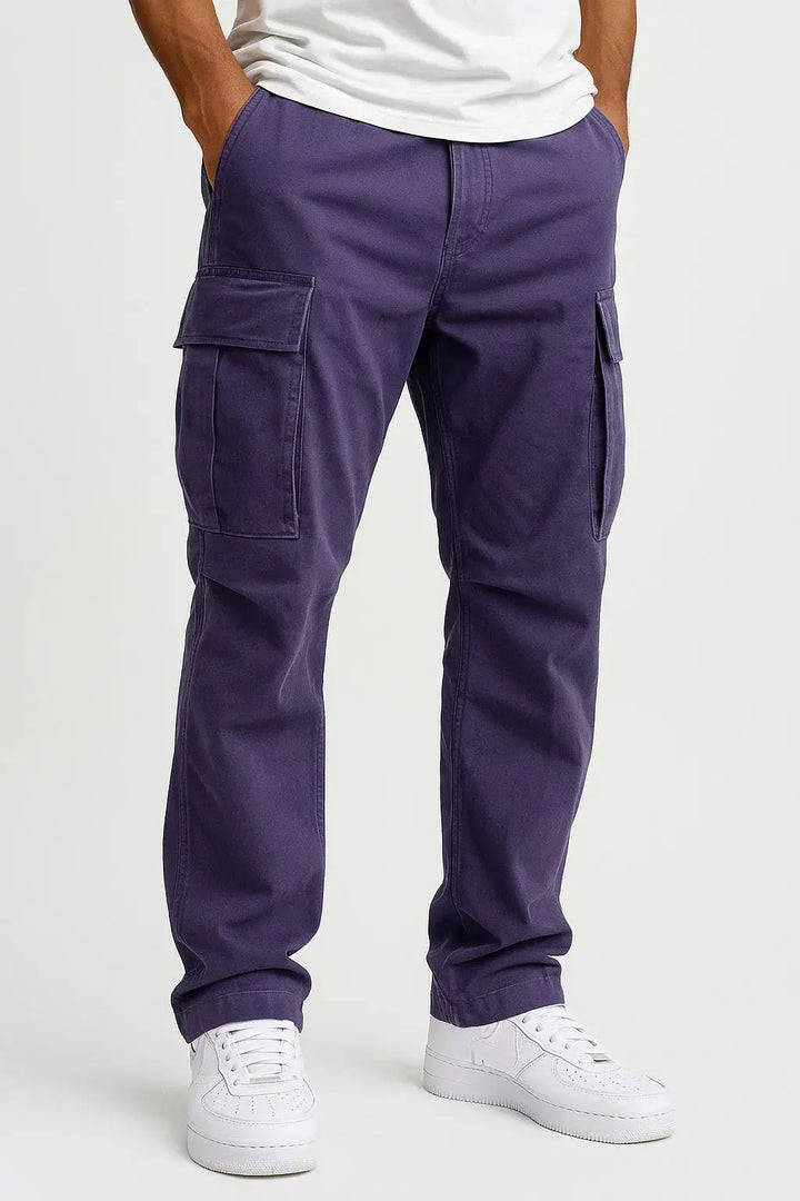Men’s cargo trousers with side pockets
