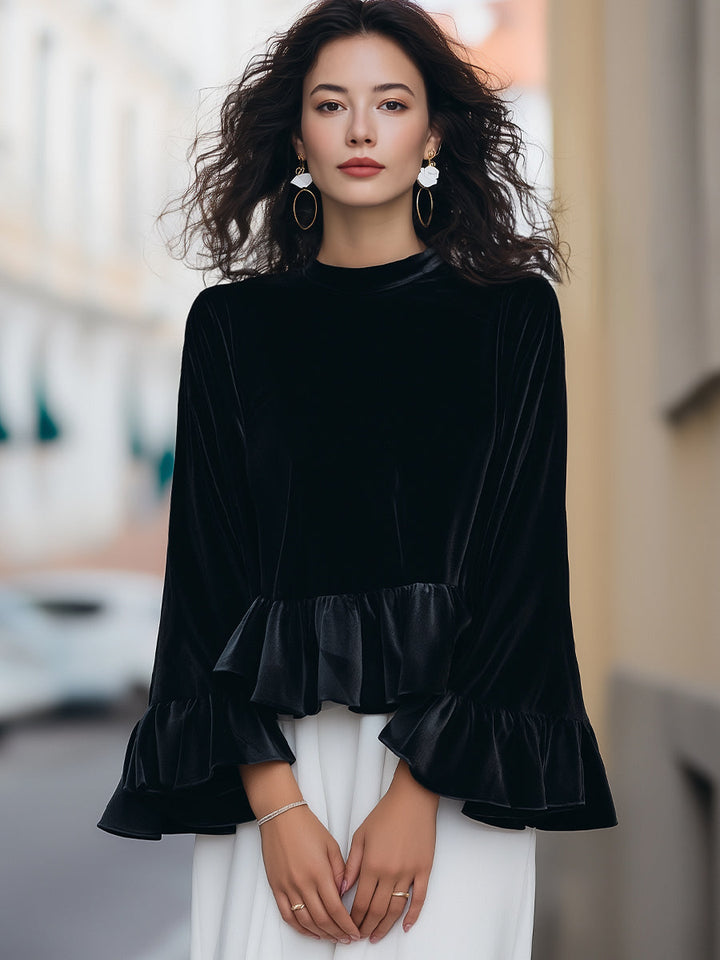 Velvet Bluse med Flæsekant til Kvinder