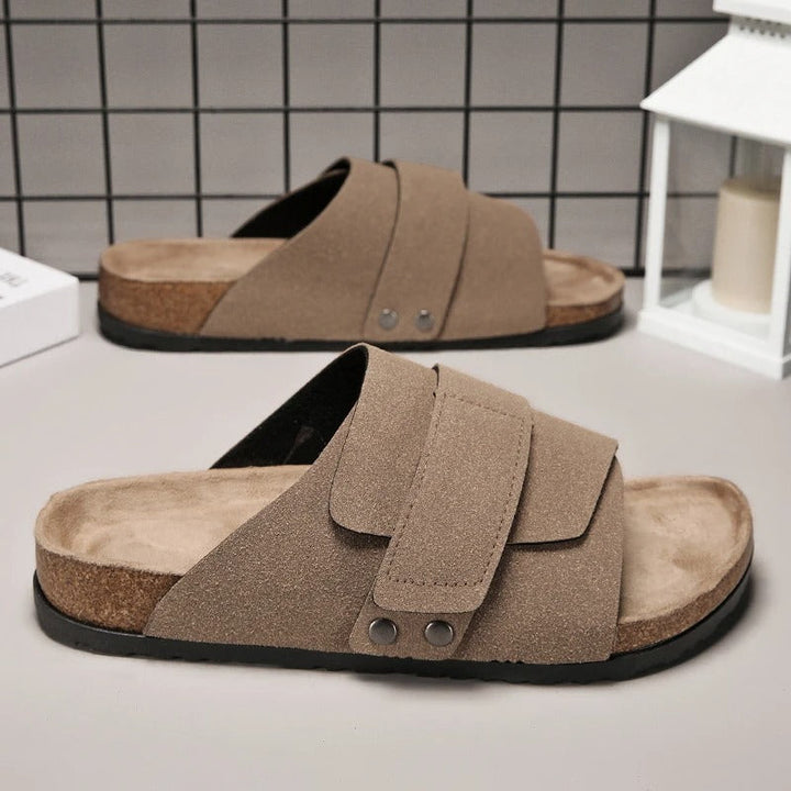Women's strappy sandals