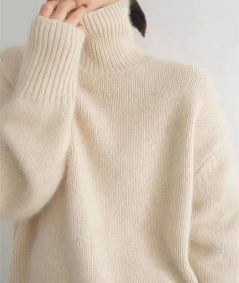 Loose-fit Golf Sweater for Women