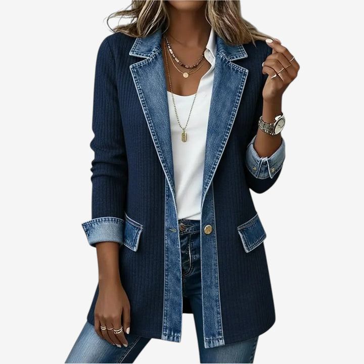 Elegant Jacket with Layered Collar for Women