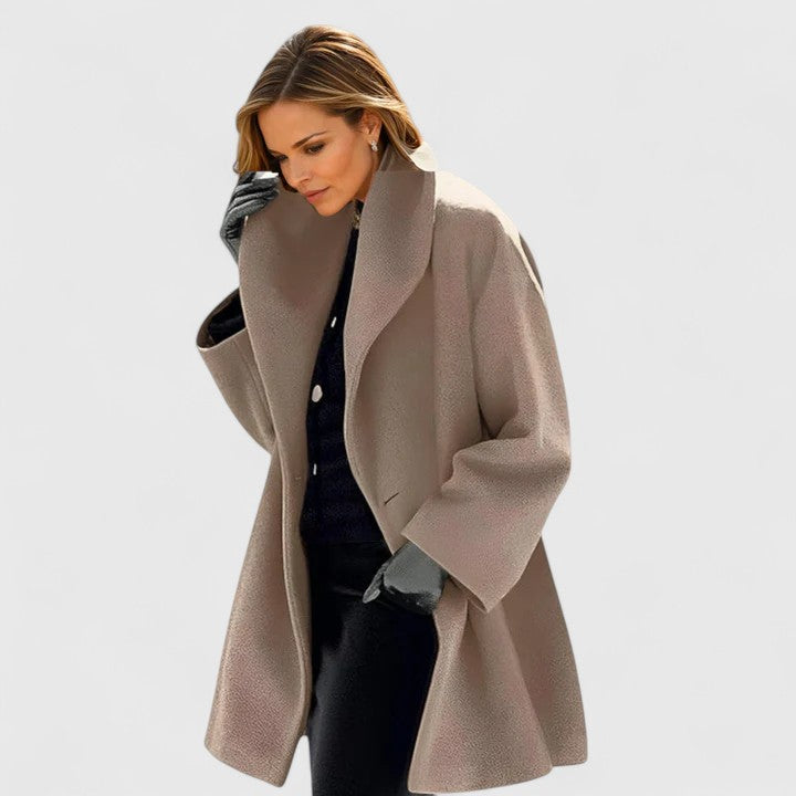 Elegant coat for women