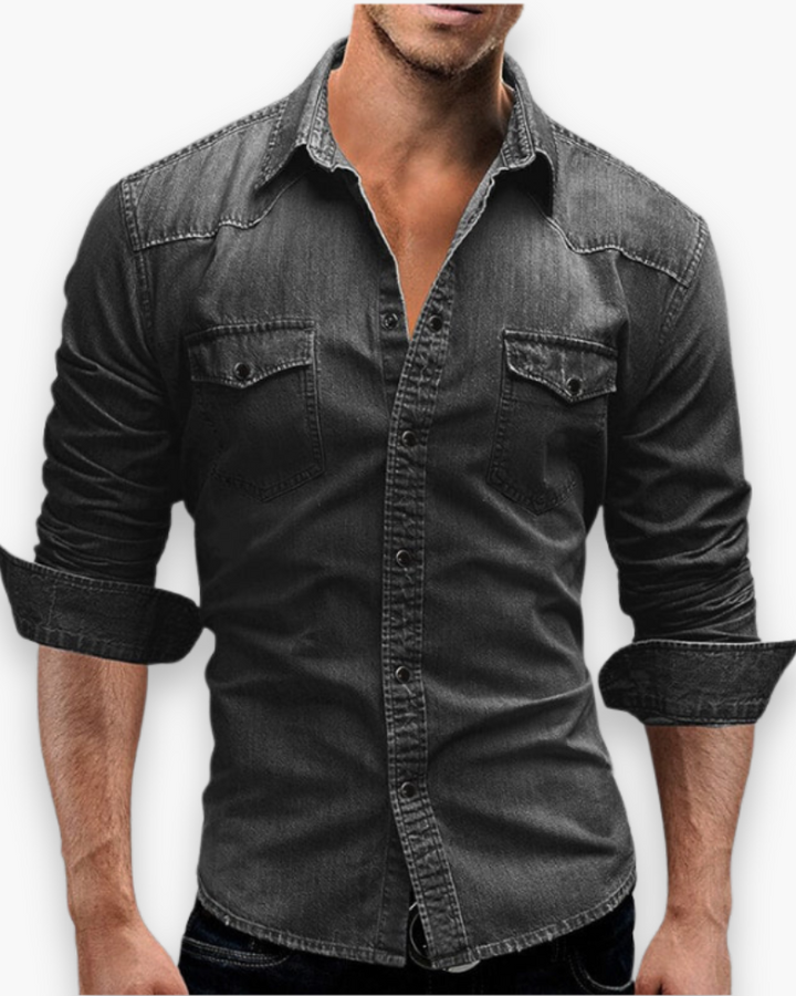 Men's denim shirt with snap buttons