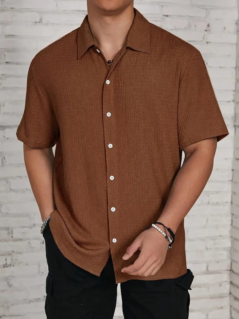 Casual button-up shirt for men