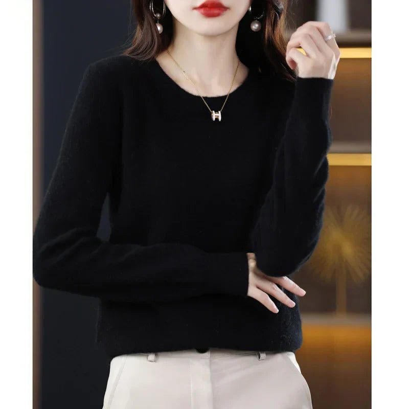 Dame-sweater i cashmere med rund hals og lange ærmer