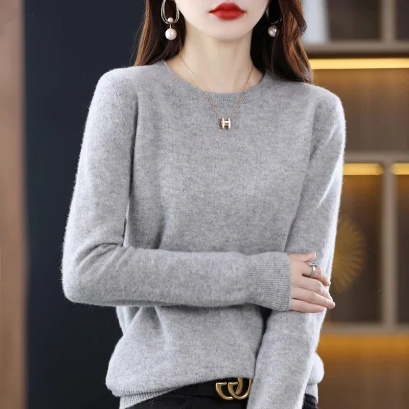 Dame-sweater i cashmere med rund hals og lange ærmer