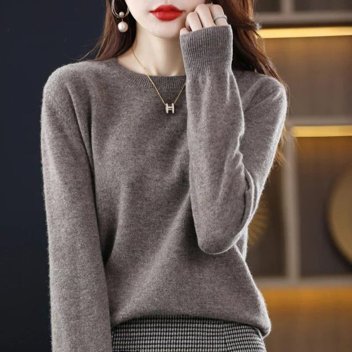 Dame-sweater i cashmere med rund hals og lange ærmer