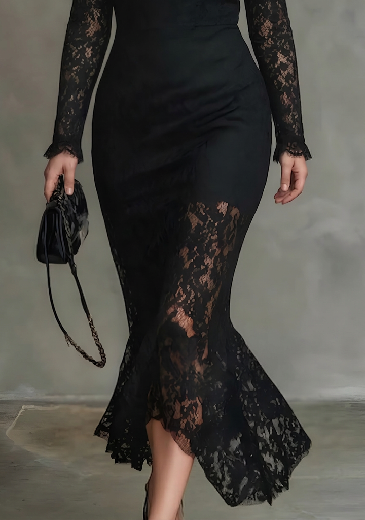 Women's maxi dress with stretch lace and mermaid cut