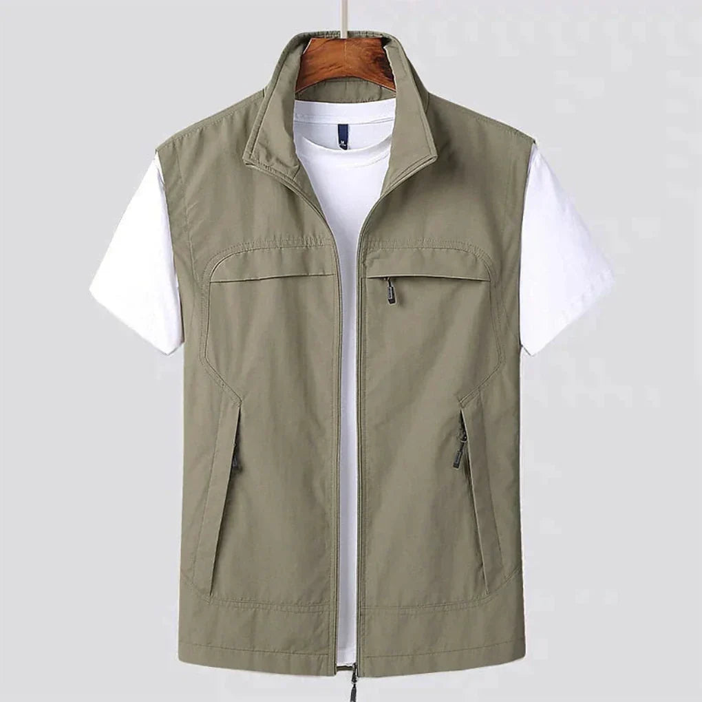 Functional vest for men