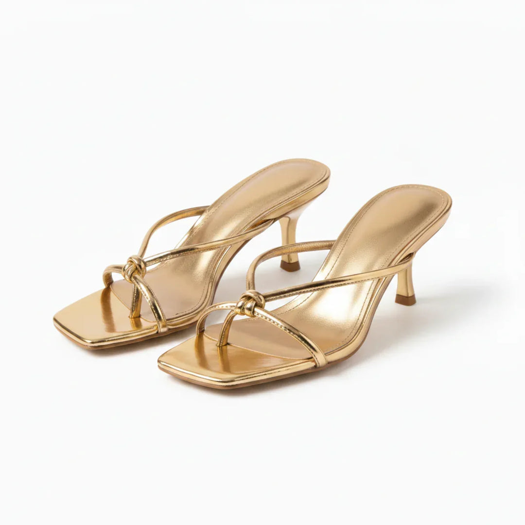 Women's heeled sandals with knot straps