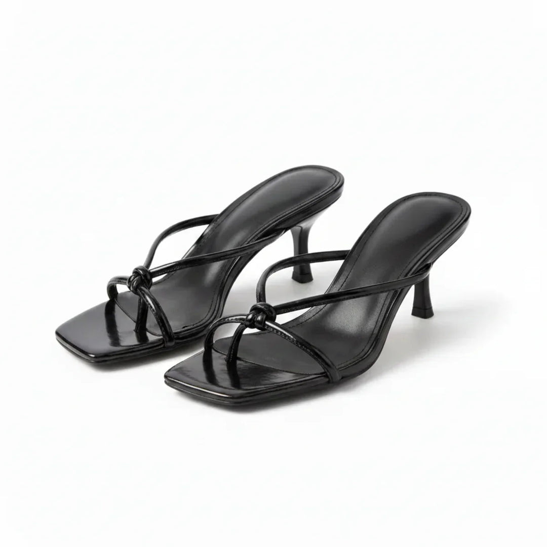 Women's heeled sandals with knot straps