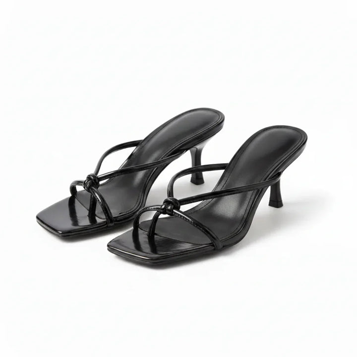 Women's heeled sandals with knot straps